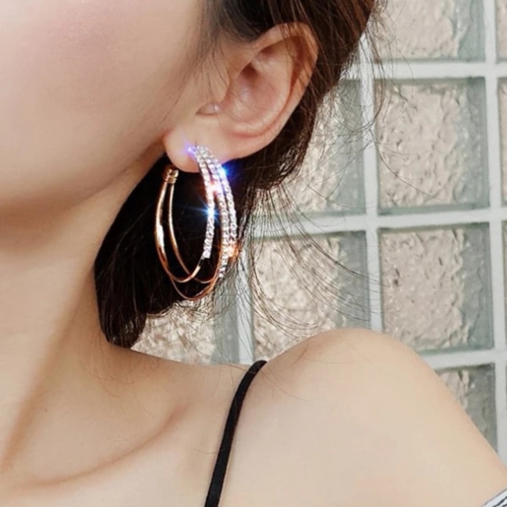 ¥NEW 18K Gold Plated Diamond Circle Hoop Earrings - Picture 6 of 7